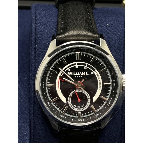 312 - A William L. “Accueil” wristwatch, with a 40.5mm stainless steel case, a sapphire crystal lens with ... 