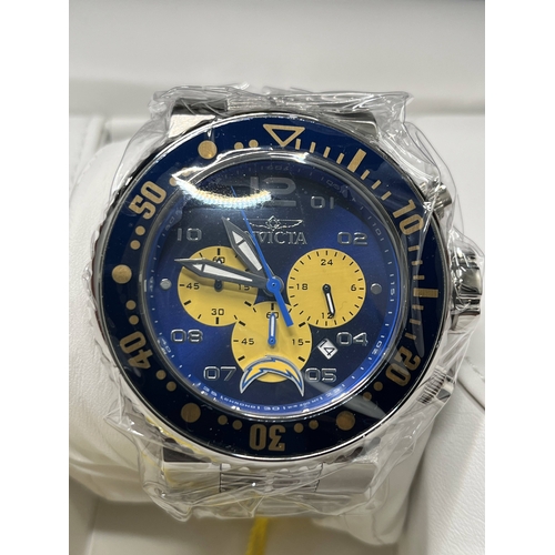 323 - An Invicta “NFL Los Angeles” 52mm case, blue-yellow dial, quartz, “30271”, three dials, uni-directio... 