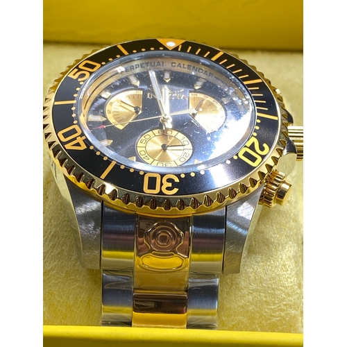 328 - x3  Invicta watches -  “29425” wristwatch, gold coloured and stainless steel, 45mm case, two subsidi... 