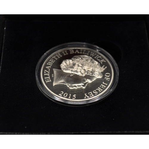 168 - x2  Bailiwick of Jersey Lest We Forget Remembrance Day £5 commemorative poppy coins, 2015