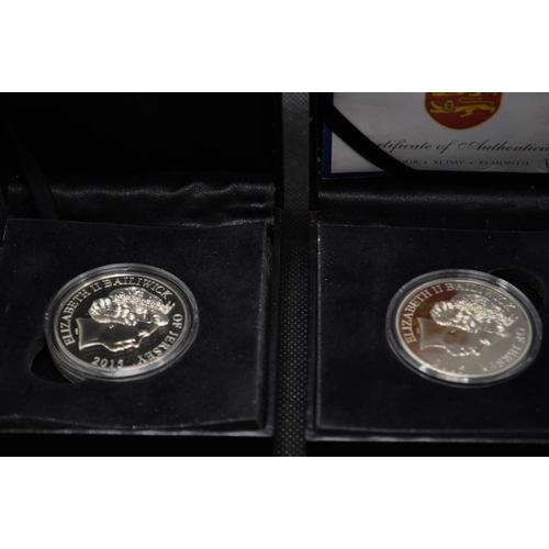 168 - x2  Bailiwick of Jersey Lest We Forget Remembrance Day £5 commemorative poppy coins, 2015