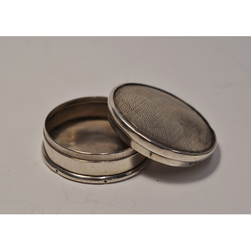 143 - Silver circular pill box with vanity mirror to top, silver Victorian pill box hallmarked Birmingham ... 