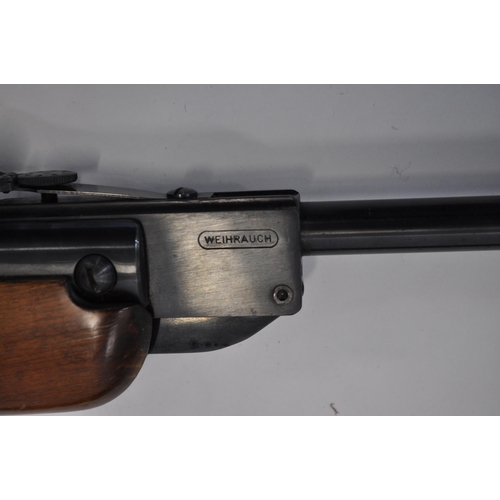 115 - Weihauch .22 Air Rifle HW 80 K 5.5kal , serial no. 1111798 with Vistascope 4x40 telescopic sight  an... 