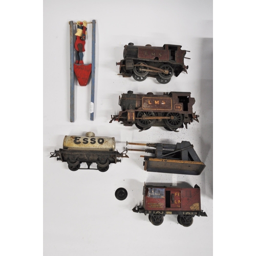 41 - Hornby  No 201 O Gauge Tank Goods Train Set track together with two other locomotives, train section... 