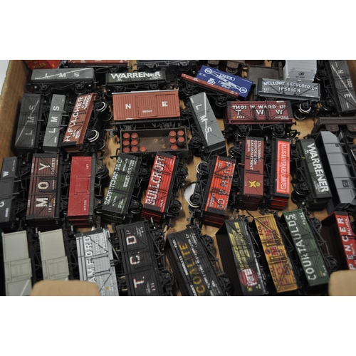 47 - Large quantity of Mainline Railways, Airfix and Grafter models including railway wagons, trailers an... 