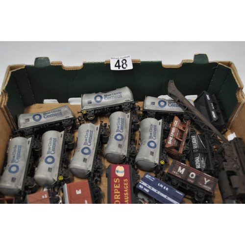 48 - Large quantity of Mainline Railways, Airfix, Meccano, Hornby and Wrenn models including railway wago... 