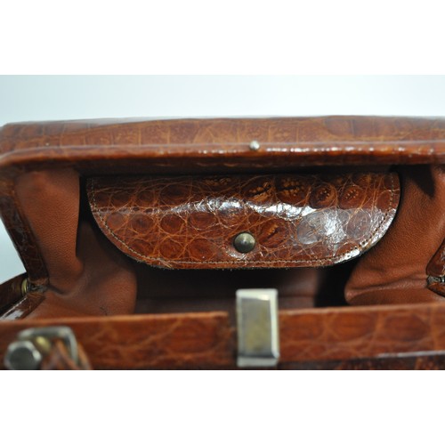 118 - Vintage handbag, believed to be Crocodile marked Yacare inside