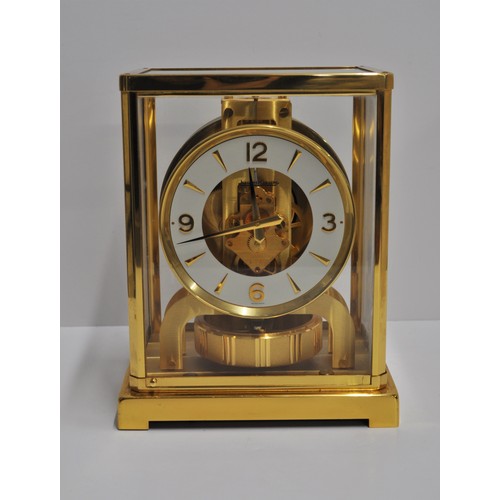 179 - JAEGER LE COULTRE;  Atmos mantle/bracket clock, serial no. 503697, the circular chapter ring with qu... 