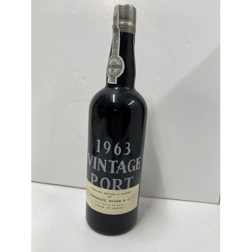 198A - A crate full of 1963 Vintage Port -  Each 750ml  bottle  is  unopened (x10 bottles).  Produced, Bott... 