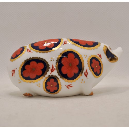 95 - Royal Crown Derby Imari Pig paperweight signed Julie Towell 1999