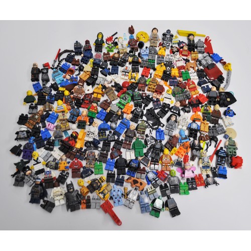 153 - Quantity of Lego Figures including DC comics, Marvel, Star wars, Lego ninjago etc (include other mak... 