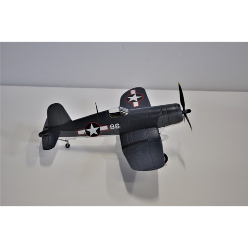 159 - Franklin Mint Armour Collection diecast scale model aircraft of an F4U Corsair USMC WWII ACES boxed ... 