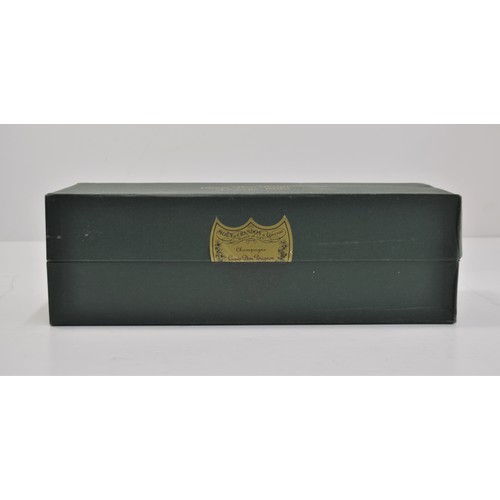 136 - Dom Perignon Vintage champagne 1993 bottle, boxed