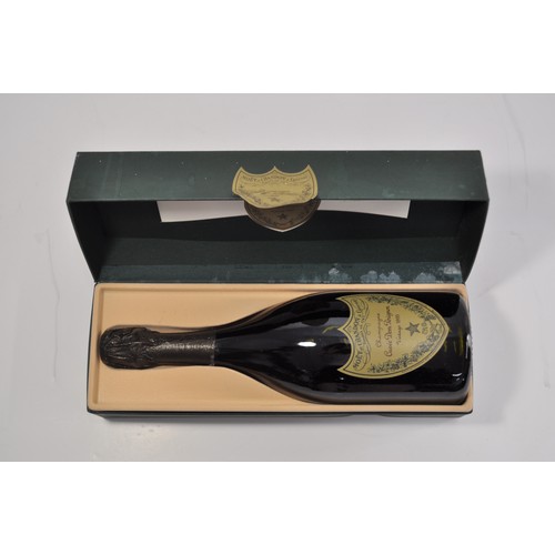 137 - Dom Perignon Vintage champagne 1995 bottle, boxed