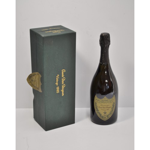 137 - Dom Perignon Vintage champagne 1995 bottle, boxed