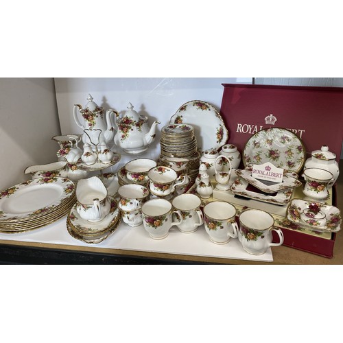 77 - Royal Albert Old Country Roses (in excess of 75 items!) consisting Tableware items, boxed placemats,... 