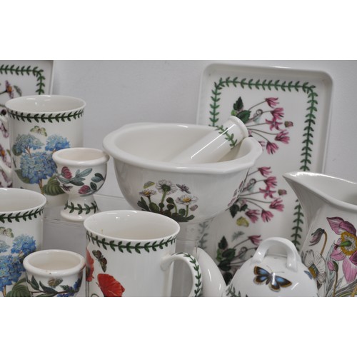 87 - Large quantity of Portmeirion Botanic Garden items to include tea pots, coffee pots, cups, plates in... 