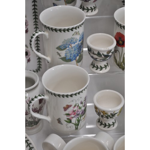 87 - Large quantity of Portmeirion Botanic Garden items to include tea pots, coffee pots, cups, plates in... 