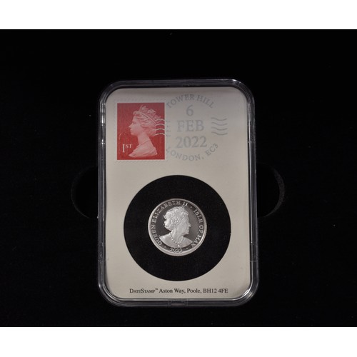 48 - DateStamp Moment in Time - 2022 Isle of Man  Silver Sovereign DateStamp Issue 6 Feb 2022, boxed in c... 