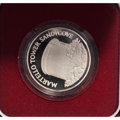 68 - Central Bank of Ireland - Boxed Silver proof one pound coin struck to commemorate the Millennium, to... 