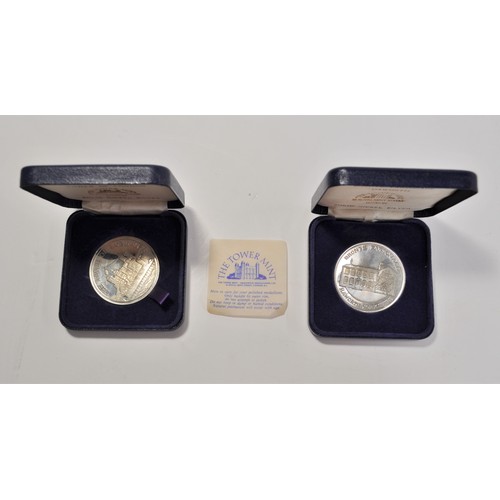 81 - Group of coins/medallions to include Royal Mint 1994 Barbados Silver proof $5, 2001 centenary £5 coi... 