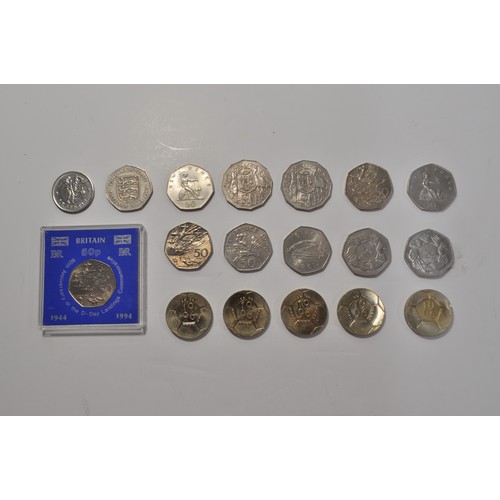 90 - Mixed coinage to include x5 1996 Euro football £2 coins, commemorative D-Day Landings 50 pence piece... 