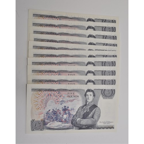 132 - x10 uncirculated consecutive £5 notes SC17 348906 - SC17 348915, Chief Cashier Gill