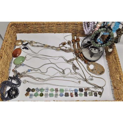 178 - Costume jewellery items consisting of predominately necklaces, bracelets and brooches, some silver i... 