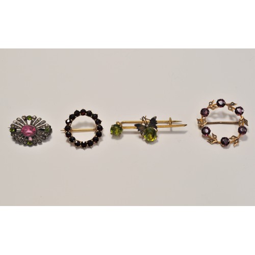 199 - A group of antique sweetheart brooches A/F