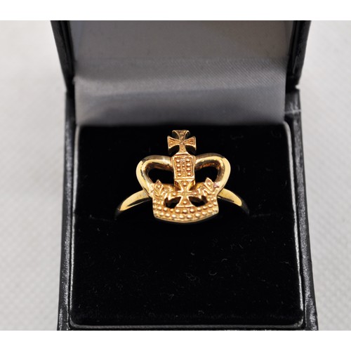 230 - A 9ct gold ring hallmarked Birmingham, stamped 375 with a detailed crown to front of the ring. Appro... 