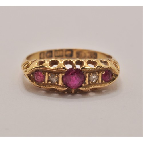 236 - 18ct yellow gold ring with red stones and diamonds. The ring hallmarked Birmingham, c.1910, marked 1... 