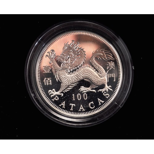 77 - Royal Mint silver proof Chinese Lunar Year coin for the year of the Dragon, with box and certificate... 