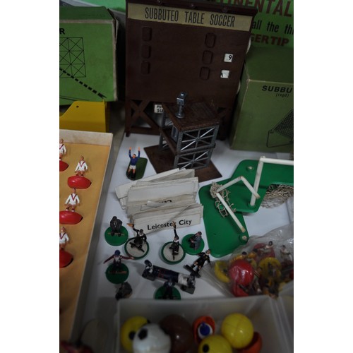 9 - Subbuteo table soccer items including scoreboards for both cricket and football, boxed and complete ... 