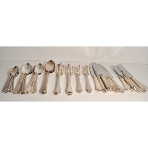 43 - Mappin and Webb Princes Plate 6 person setting, including knifes, forks, spoons and serving spoons.