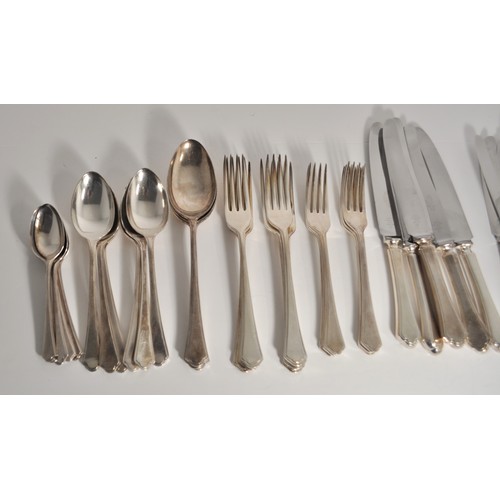 43 - Mappin and Webb Princes Plate 6 person setting, including knifes, forks, spoons and serving spoons.