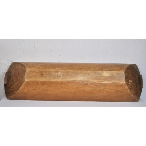 93 - Antique rustic wooden trough, approx L97cm