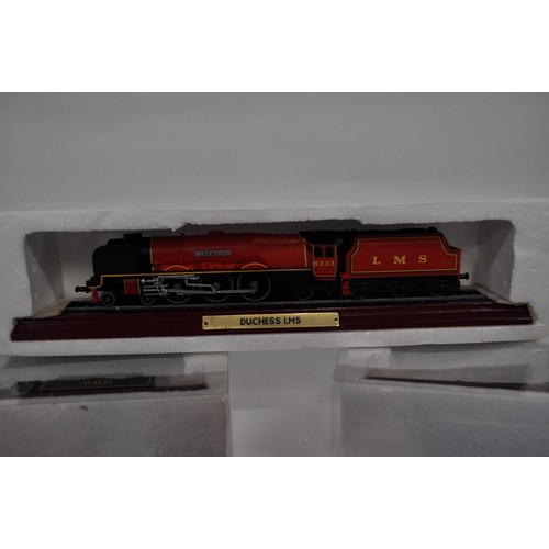 66 - Mixture of Hornby, Mainline and other makers consisting of trains, wagons, track and power unit plus... 