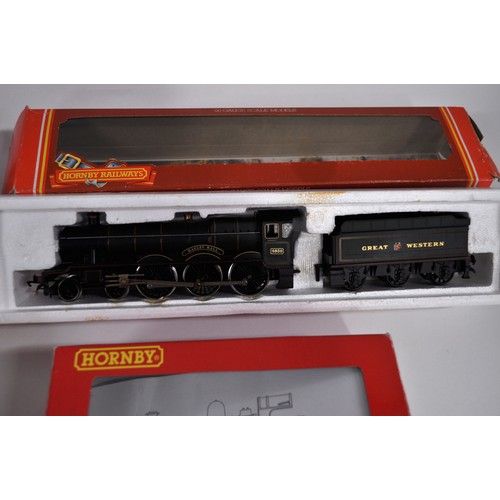 65 - Group of 00 gauge Hornby boxed items -   R2665 328 Loco with figures, R2597 Queen Elizabeth II with ... 