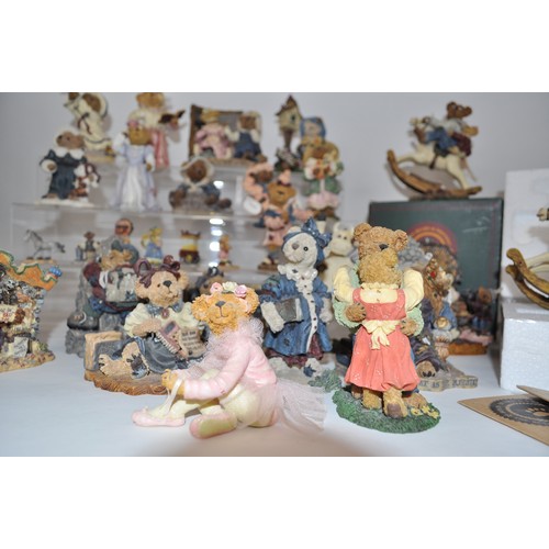 12 - Quantity of Boyds Bears & friends figures from The Bearstone Collection, some limited edition