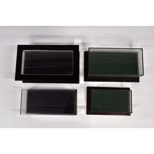 63 - x4 Glass/Perspex display cases in various sizes, ideal for model vehicles/ships etc.