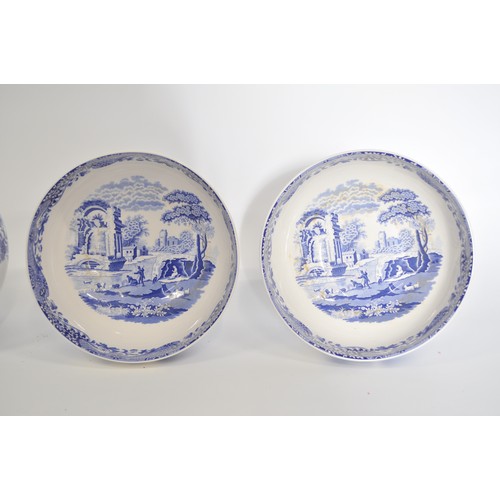 107 - x4 large Spode Italian blue and white bowls with decorative design to both inside and outside, appro... 