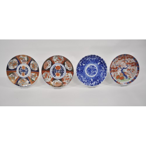 115 - Imari style circular display plates with floral and foliate designs (x3) together with scallop edge ... 