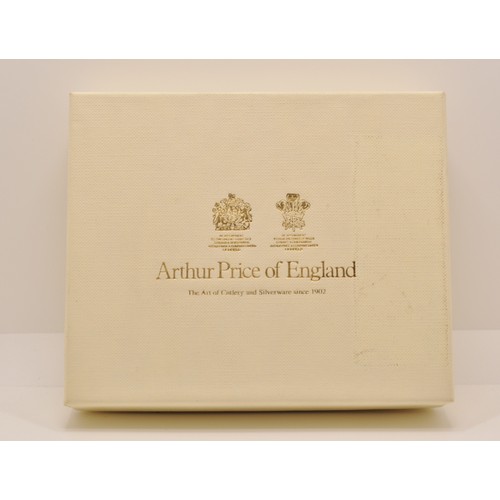 135 - Arthur Price of England ribbon and reed rectangular photo frame, hallmarked sterling silver, in box