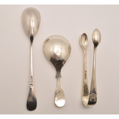 137 - Silver group consisting ; caddy spoon by Francis Howard c.1978, sugar tongs hallmarked 1915 by Coope... 