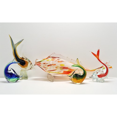 374 - Large Murano style multicoloured glass fish, size 50cms long x11cms wide together with x4 various ot... 