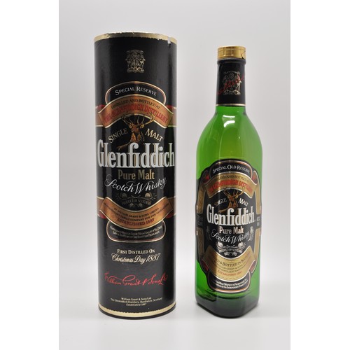 88 - Glenfiddich Solera single malt scotch whisky 15 years old together with Glenfiddich single malt scot... 