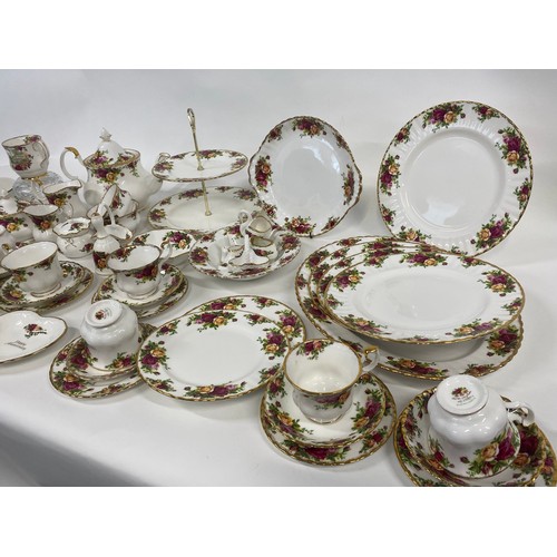 76 - A large quantity of Royal Albert Old Country Roses to include cake stand, teapot, milk jug, sugar bo... 