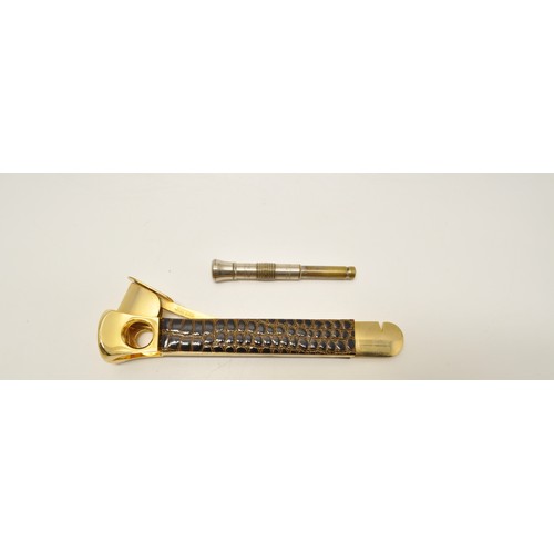 124 - Tobacciana Interest - AB&Co Superior 18ct gold plated pipe in original box, boxed Dottatus Solinger ... 