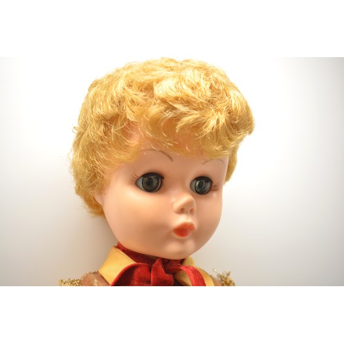 196 - Vintage 1950's  Dale Evans Gail of the West doll, 61 cms tall , hard plastic,  great condition for a... 