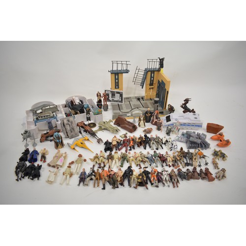 175 - Star Wars Interest - A large quantity of mixed 1990's Star Wars figures, vehicles, and items includi... 